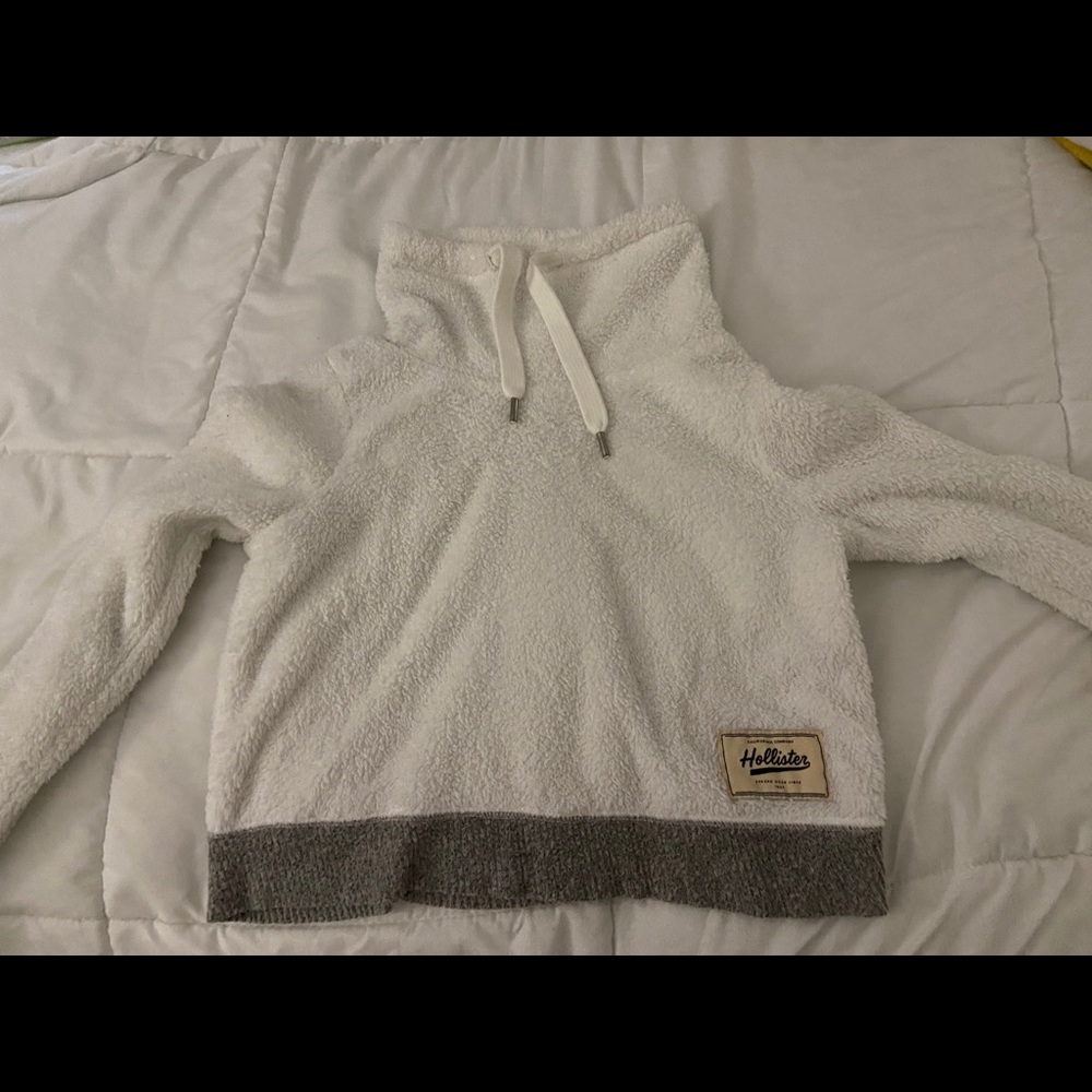 Hollister jacket